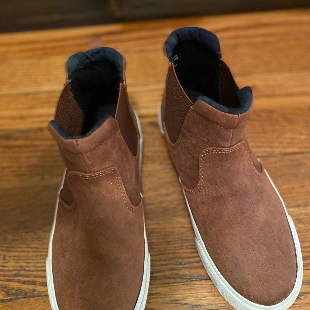 Boys dress boots